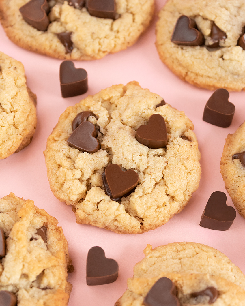 heart shaped chocolate chip cookies