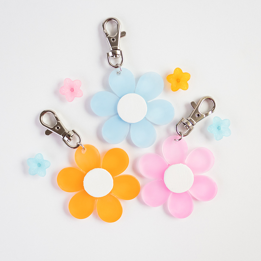 DIY Faux Stained Glass Flower Keychains