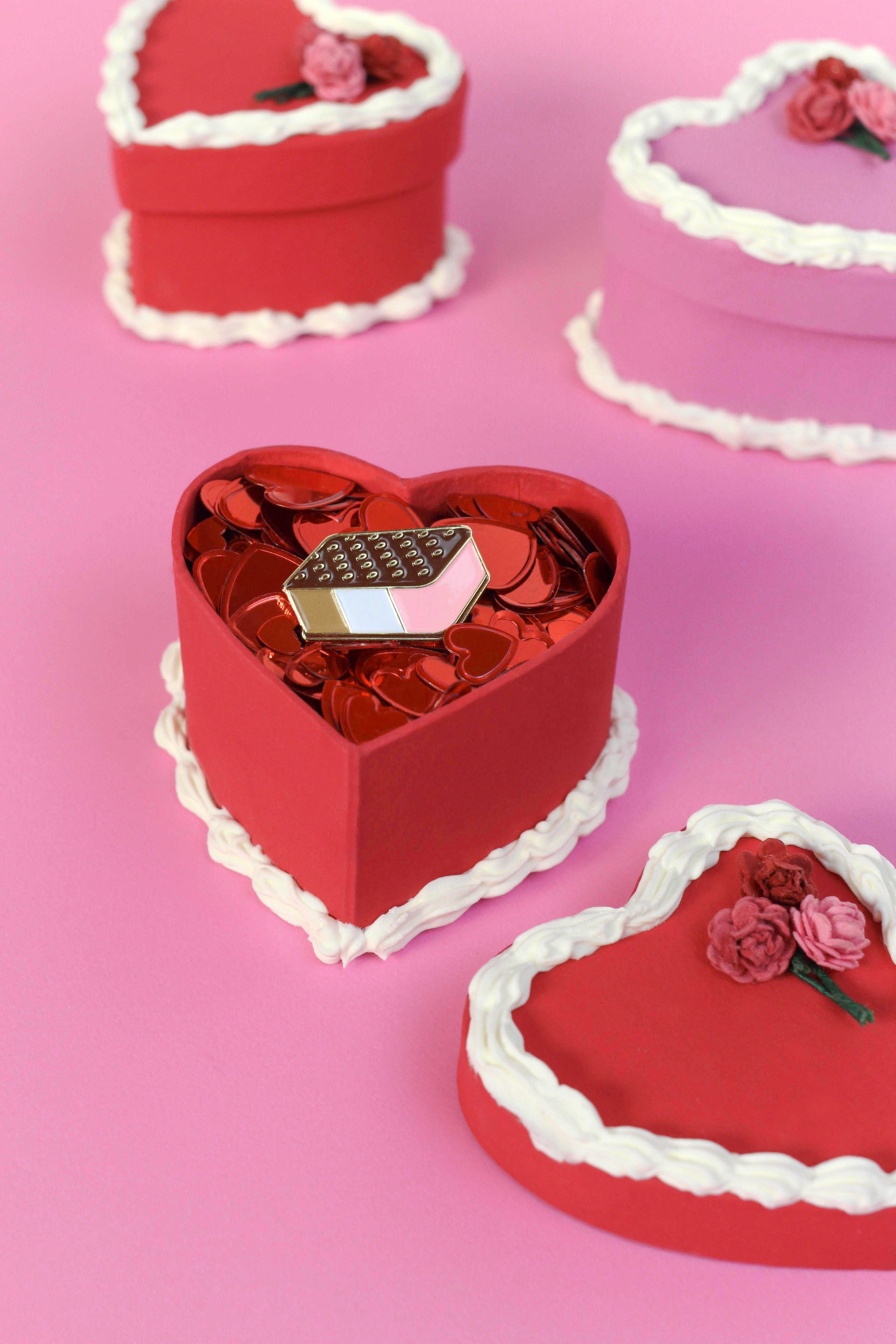 DIY Valentine’s Day Cake Gift Boxes - Crafterward